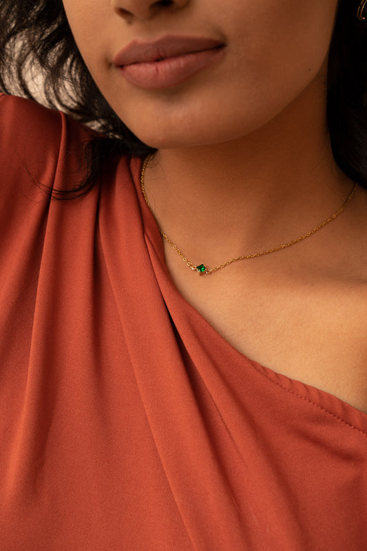 Green Smarágdi Dainty Neckpiece