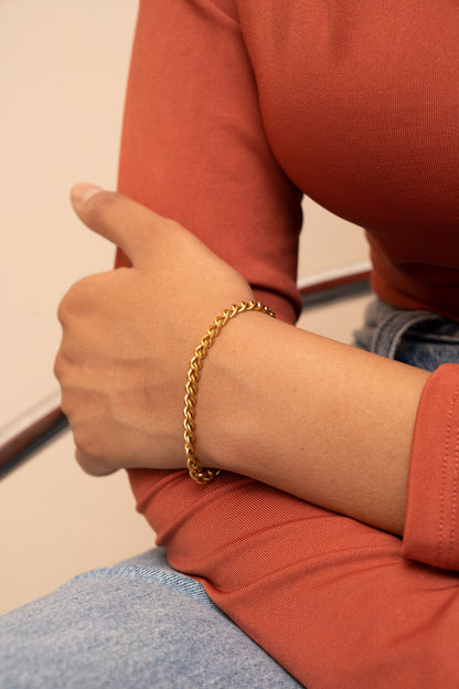 Single Curb 5mm Bracelet